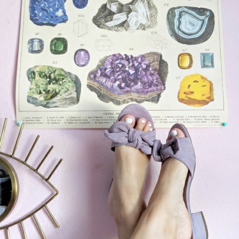 Lavender bow knot heel sandals - Picture 2 of 3